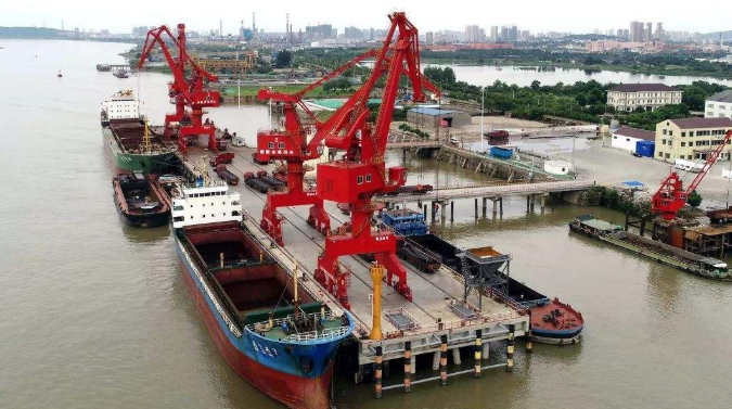 自贡概述露天料场港口封闭问题的实行方法